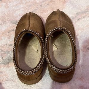 UGG Brown Suede Flats with Beaded Detail used UGGS well cared for